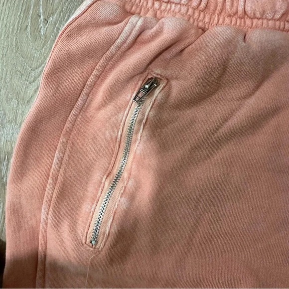 BLANK NYC Power Hour Sweatpants Acid Wash Salmon French Terry Jogger Sz S NWT - Picture 7 of 8